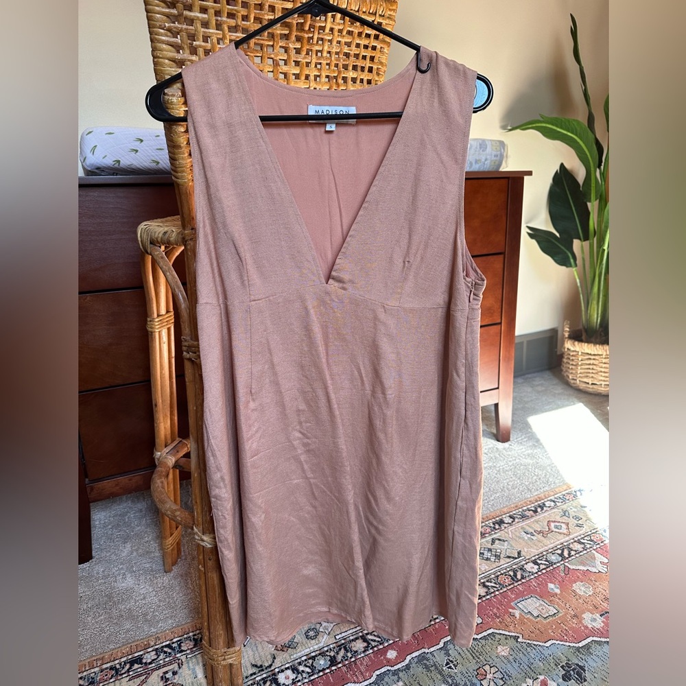 Madison peach mini dress